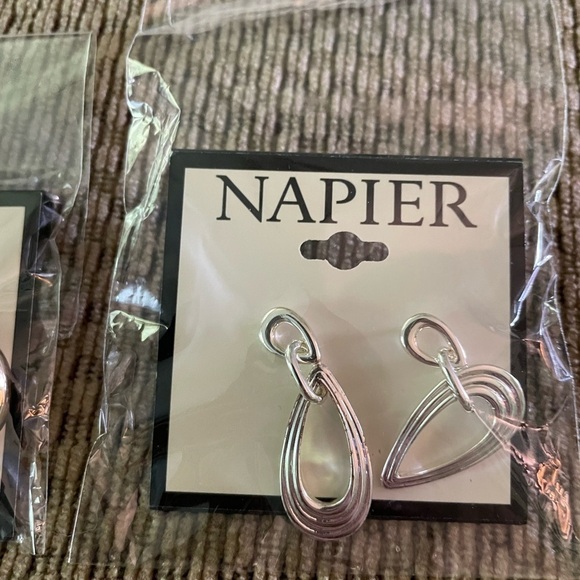 Napier Earring Bundle NWT - Picture 5 of 7